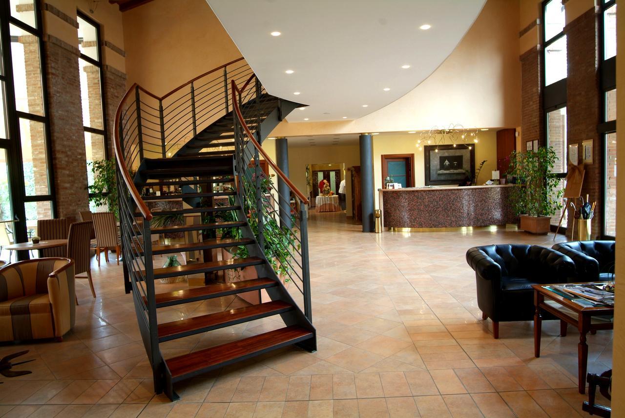 Hotel Ristorante Novecento Pegognaga Exterior photo